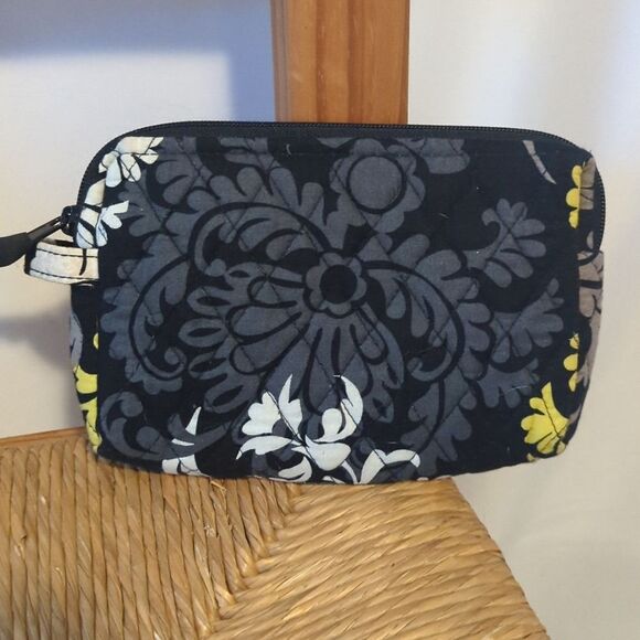 Vera Bradley Set of 2 Baroque Pattern Accessories - Wristlet / Small Makeup Bag - Picture 4 of 5